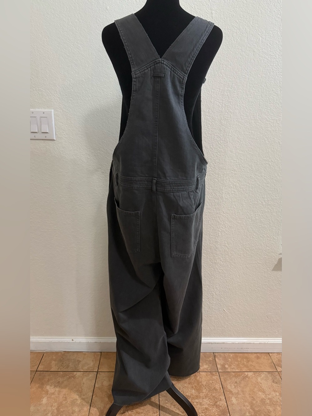 aerie Wide-Leg Overalls in Charcoal - Picture 2 of 11